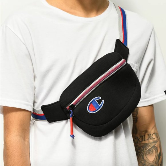 Champion Belt Bag in Black - Picture 3 of 4